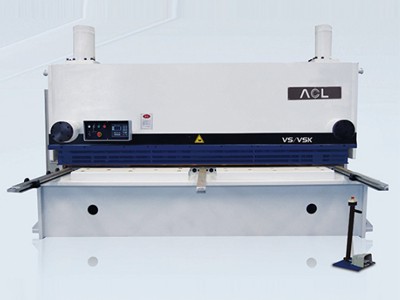 力豐Q11Y型液壓閘式剪板機(jī)